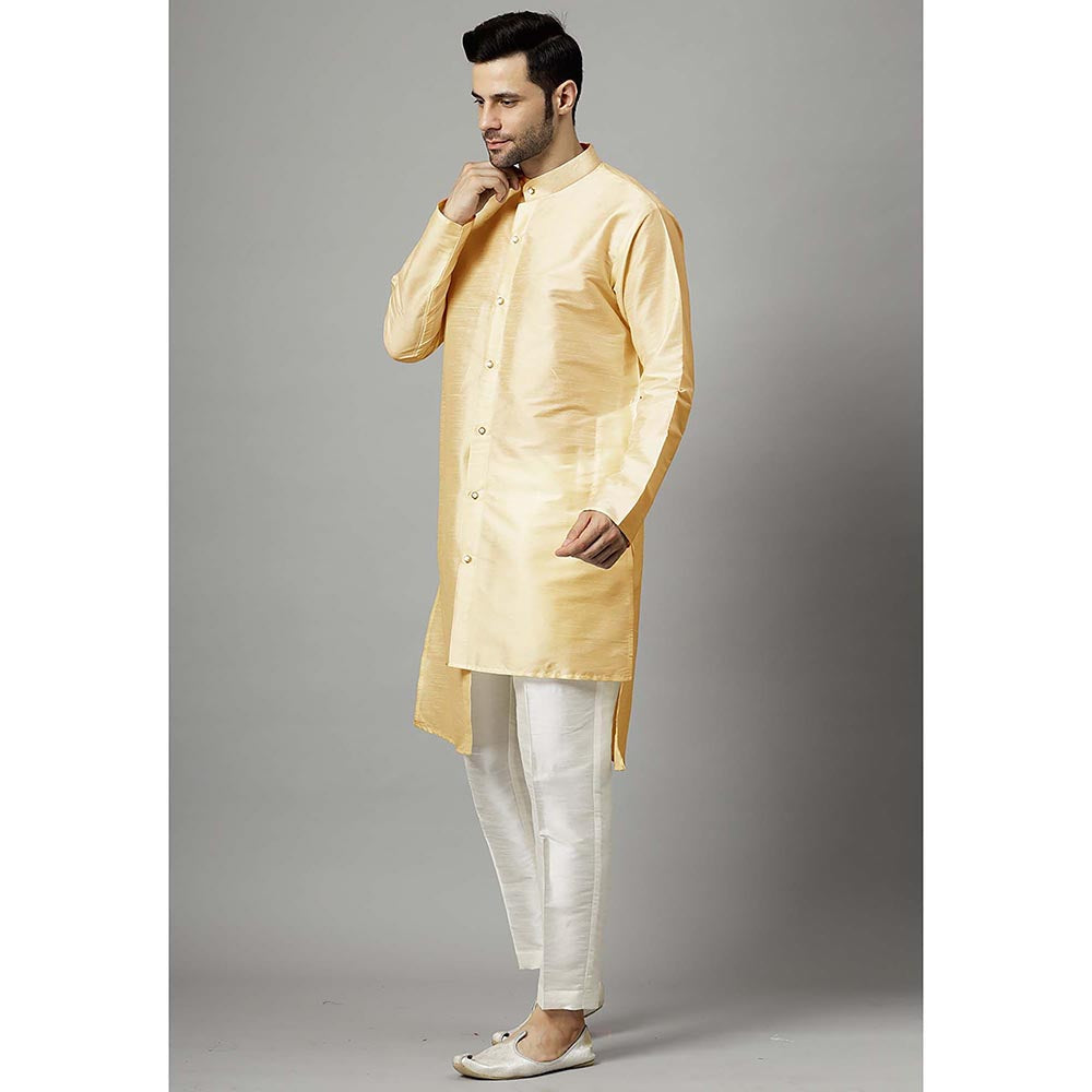 UTSAV FASHION Men Cream Silk Straight Kurta and Pant