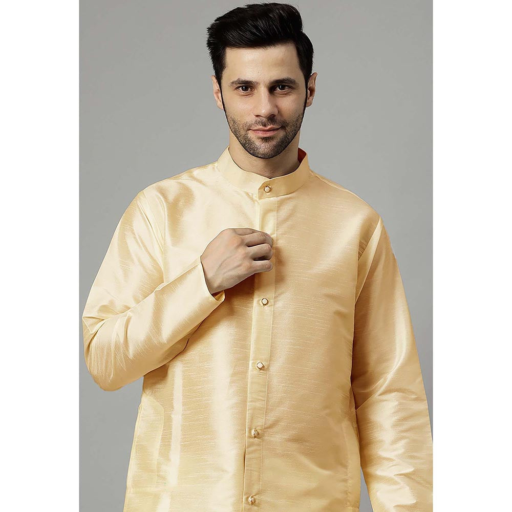 UTSAV FASHION Men Cream Silk Straight Kurta and Pant