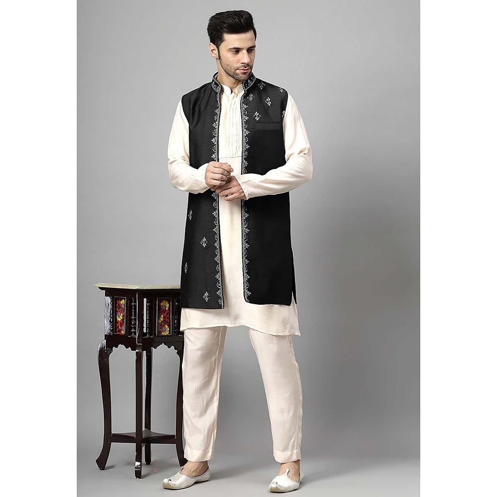 UTSAV FASHION Men Black Beads and Stones Kurta with Pant and Jacket