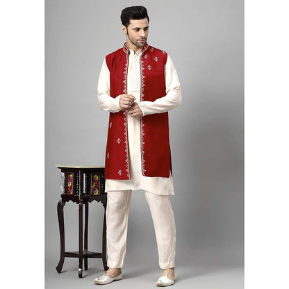 UTSAV FASHION Men Red Beads and Stones Kurta with Pant and Jacket