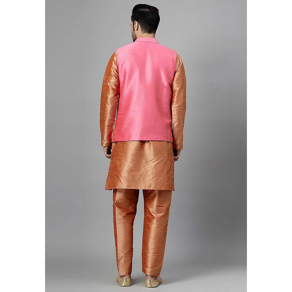 UTSAV FASHION Men Floral Embroidered Regular Beads and Stones Kurta with Pants