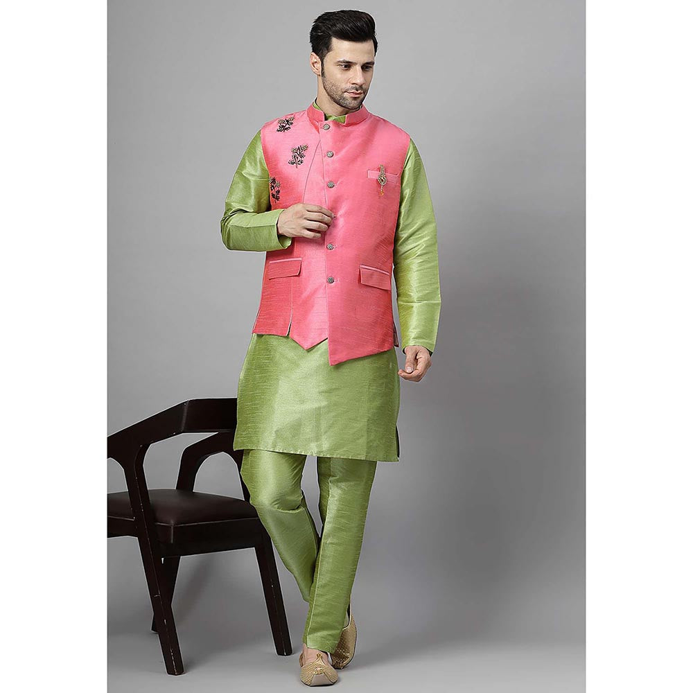 UTSAV FASHION Men Floral Regular Beads and Stones Kurta with Pant and Jacket