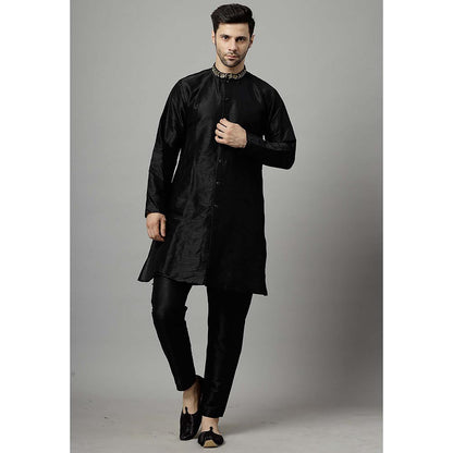 UTSAV FASHION Men Sequined Kurta and Pant