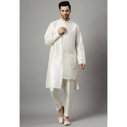 UTSAV FASHION Mandarin Collar Silk Kurta and Pant