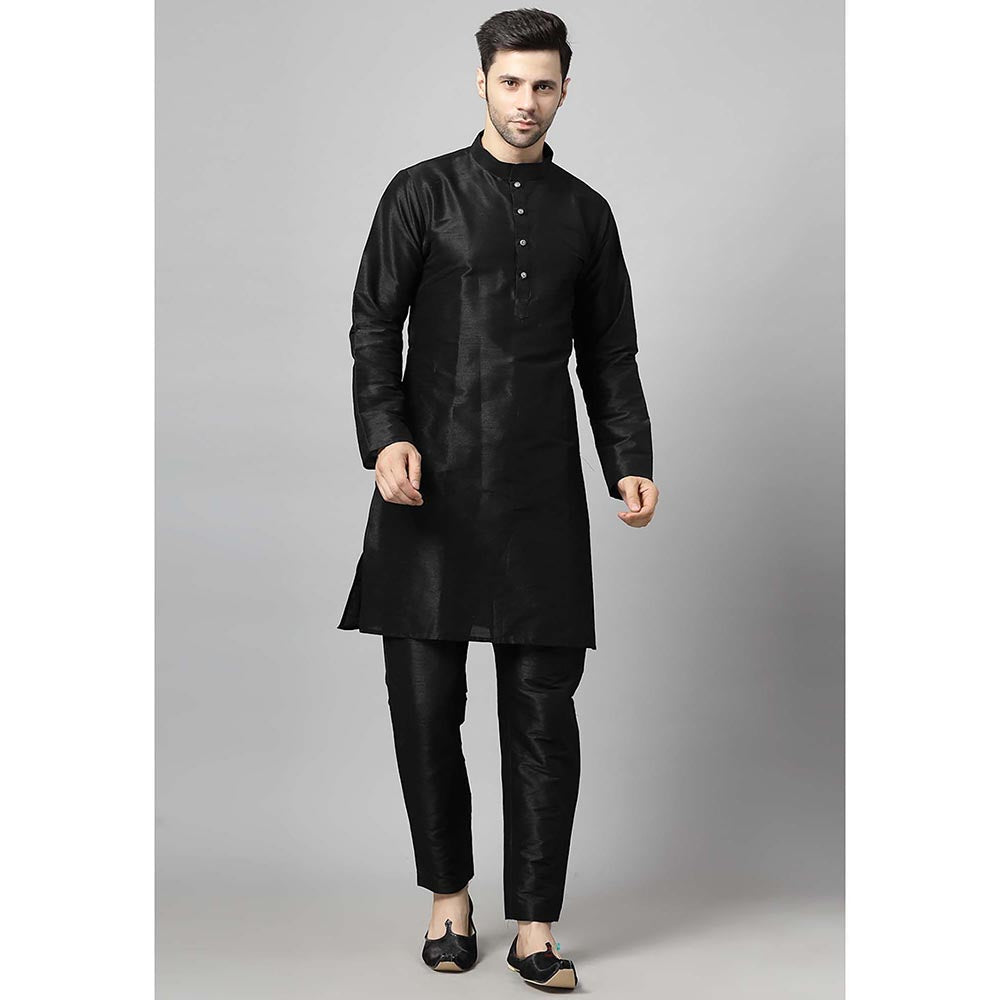 UTSAV FASHION Men Black Kurta and Pant