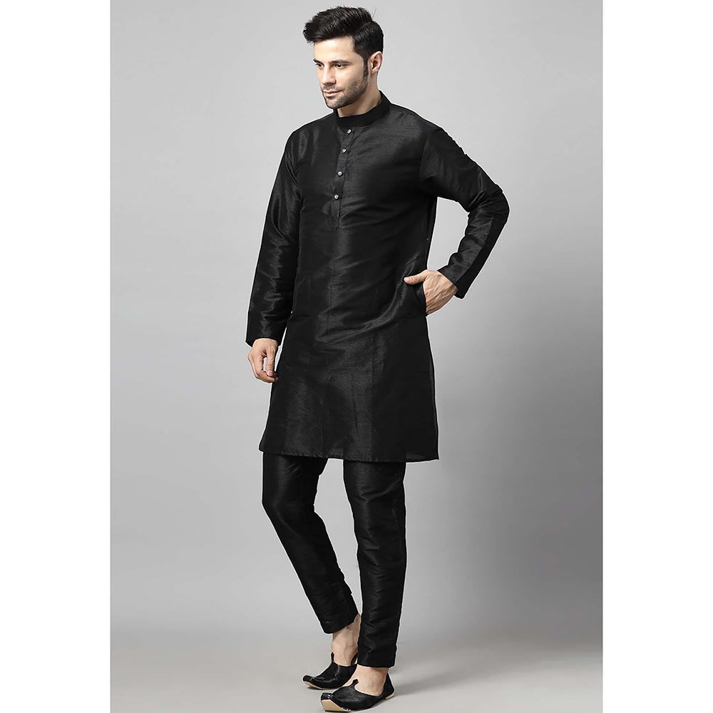 UTSAV FASHION Men Black Kurta and Pant