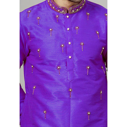 UTSAV FASHION Floral Purple Beads and Stones Straight Kurta and Pant