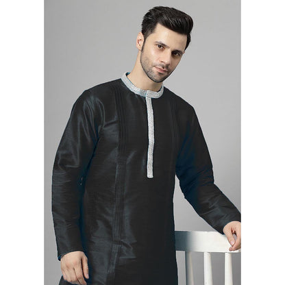 UTSAV FASHION Black Embellished Pleated Straight Kurta with Salwar