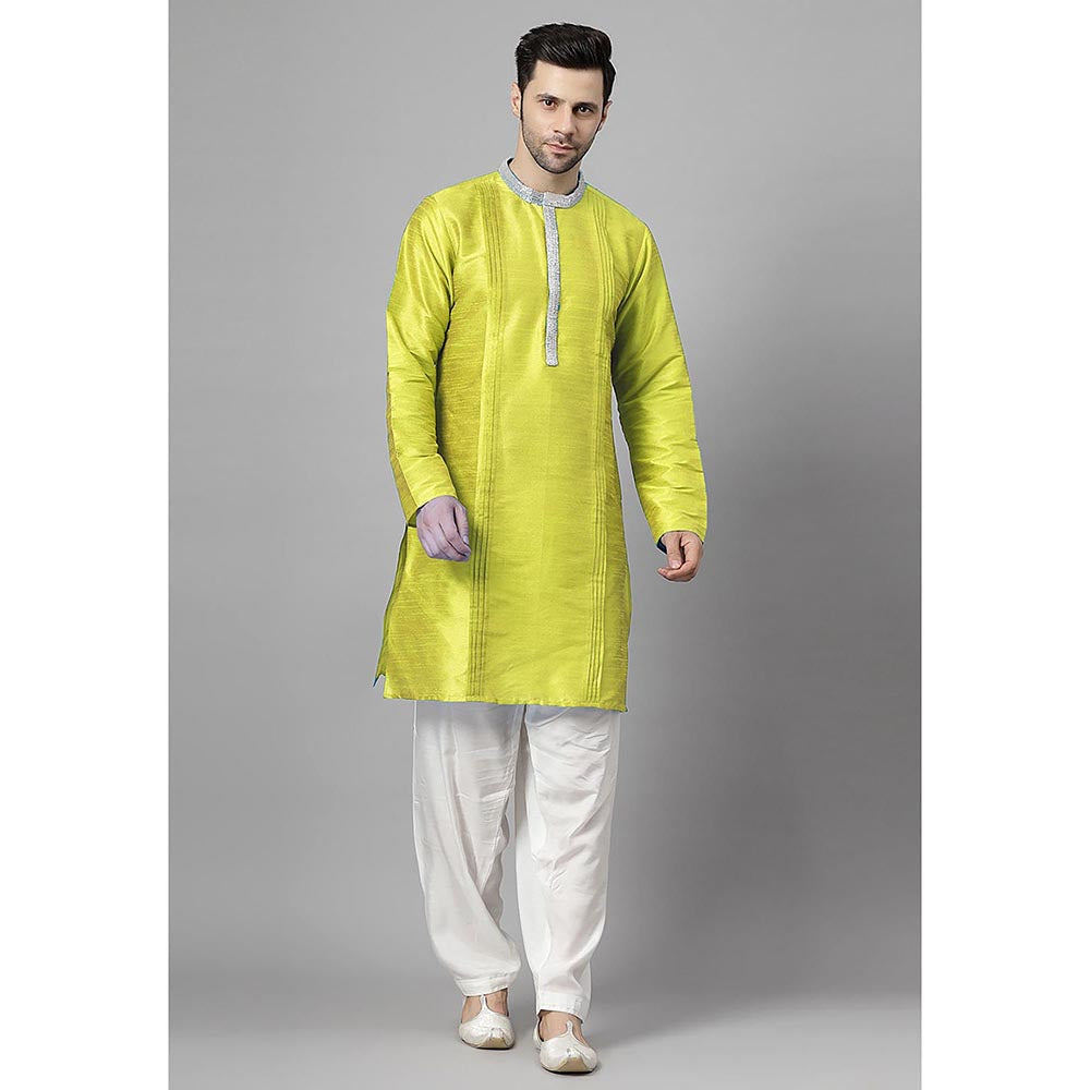 UTSAV FASHION Green Embellished Pleated Straight Kurta with Salwar