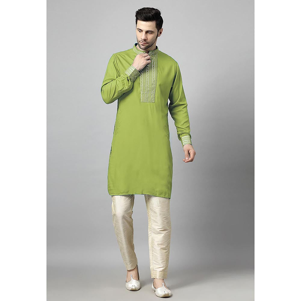 UTSAV FASHION Green Sequinned Mandarin Collar Straight Kurta and Pant