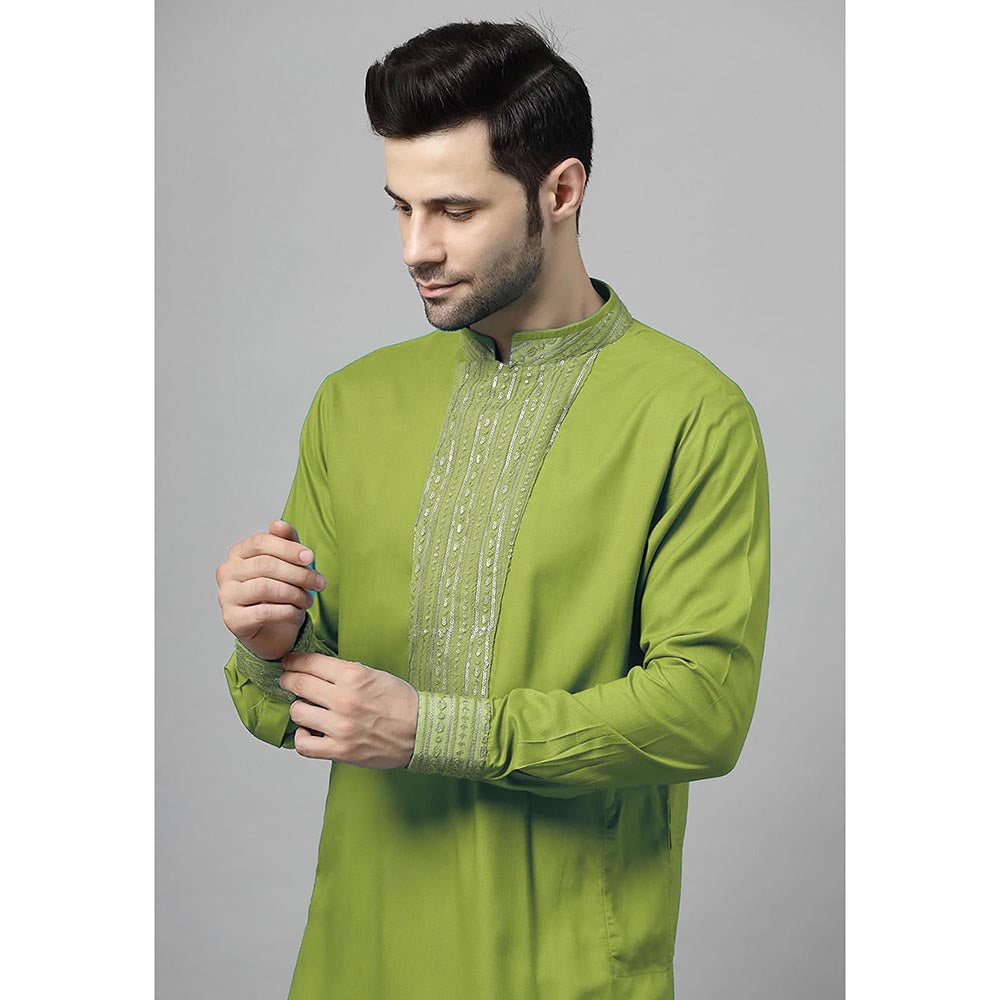 UTSAV FASHION Green Sequinned Mandarin Collar Straight Kurta and Pant