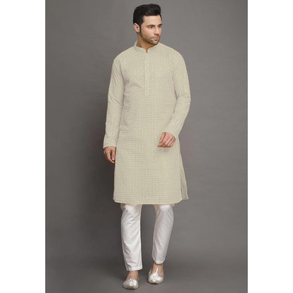 UTSAV FASHION Embroidered Regular Kurta and Pant