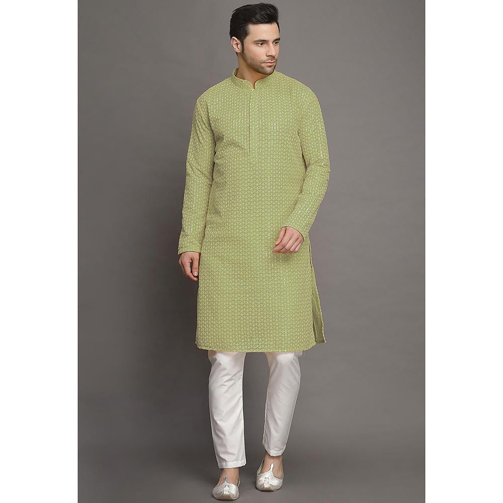UTSAV FASHION Embroidered Regular Kurta and Pant