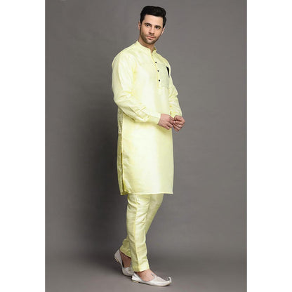 UTSAV FASHION Mandarin Collar Regular Straight Kurta and Pant