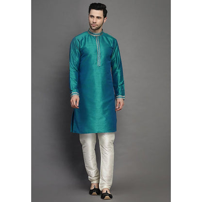 UTSAV FASHION Mandarin Collar Straight Kurta with Churidar