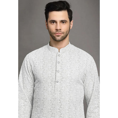 UTSAV FASHION Mandarin Collar Embroidered Kurta and Pant
