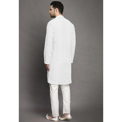 UTSAV FASHION Mandarin Collar Embroidered Kurta and Pant