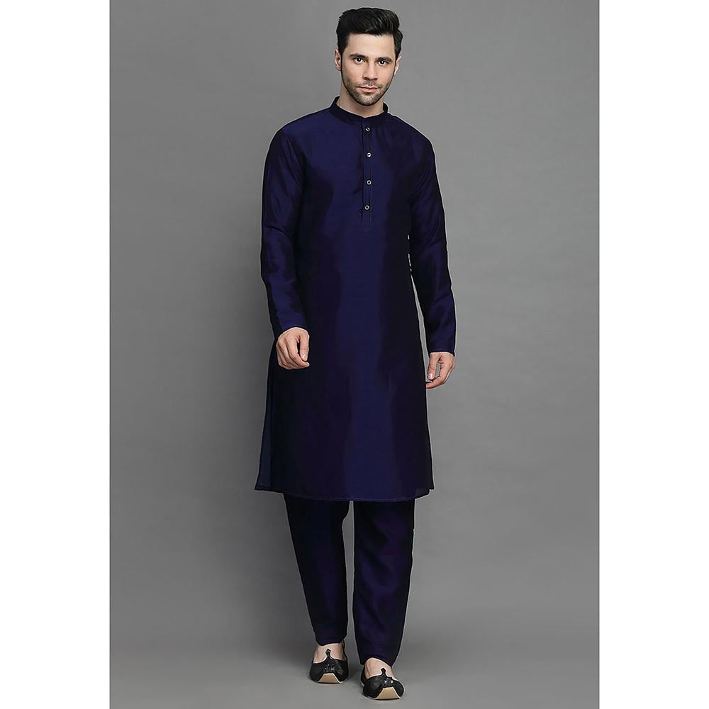UTSAV FASHION Mandarin Collar Straight Kurta and Pant