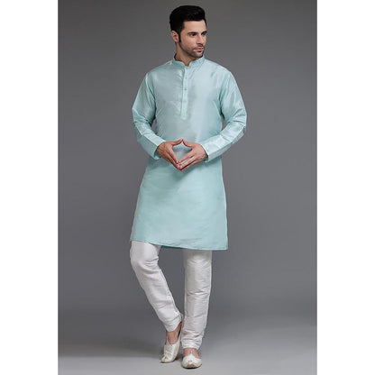 UTSAV FASHION Mandarin Collar Straight Kurta with Churidar