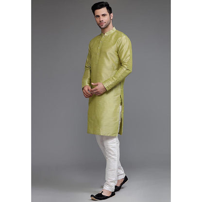 UTSAV FASHION Mandarin Collar Straight Kurta with Churidar