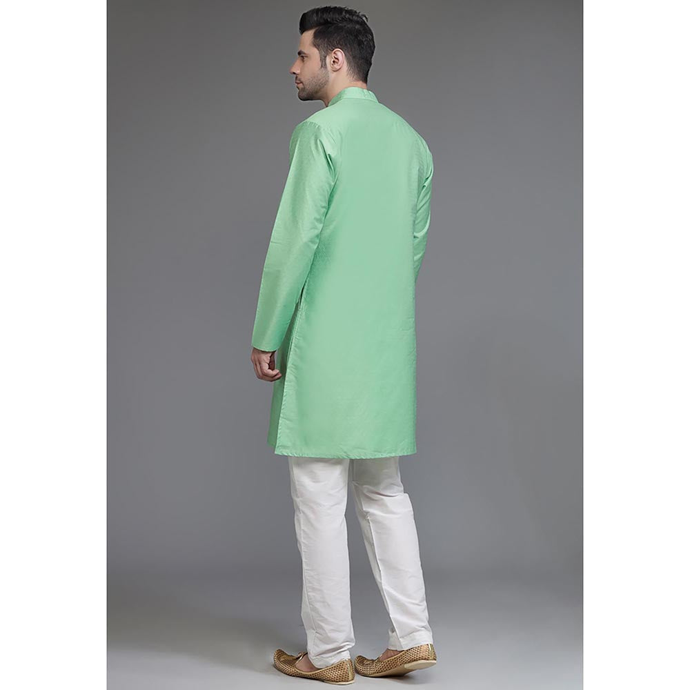 UTSAV FASHION Woven Mandarin Collar Straight Kurta and Pant