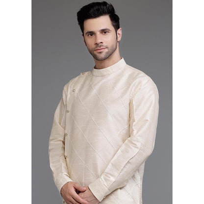 UTSAV FASHION Mandarin Collar Straight Kurta with Churidar
