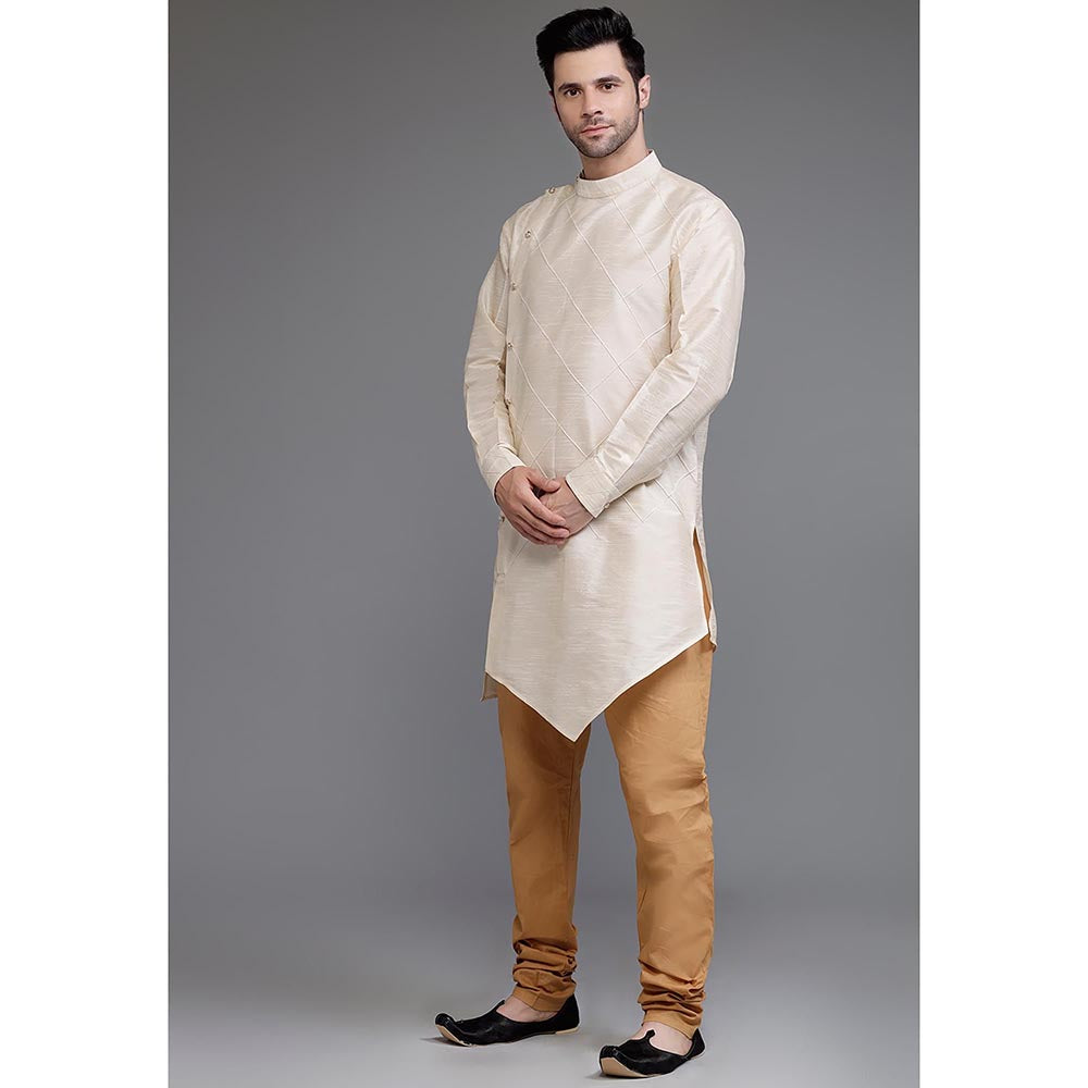 UTSAV FASHION Mandarin Collar Straight Kurta with Churidar