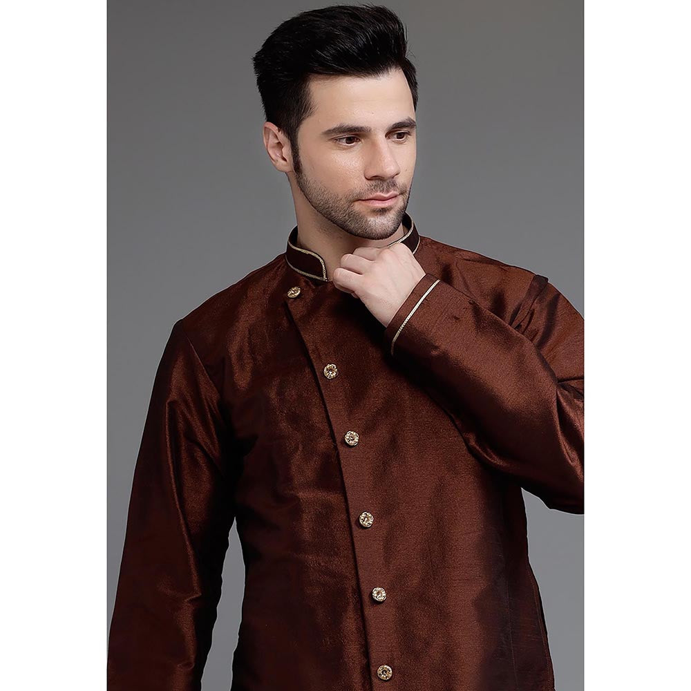UTSAV FASHION Mandarin Collar Straight Kurta with Churidar