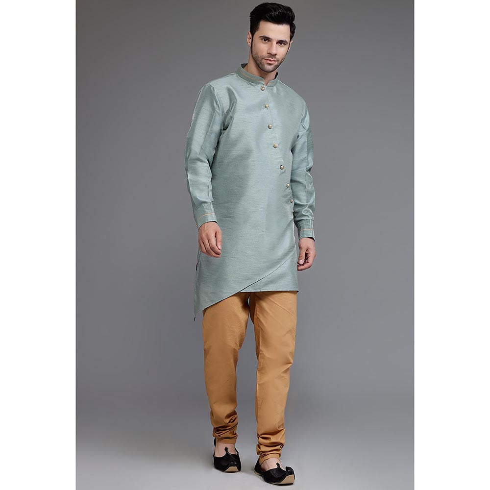UTSAV FASHION Mandarin Collar Regular Kurta with Churidar