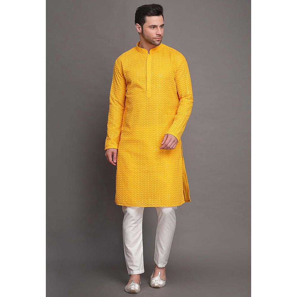 UTSAV FASHION Mandarin Collar Embroidered Kurta and Pant