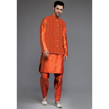 UTSAV FASHION Men Embroidered Kurta with Pants and Jacket