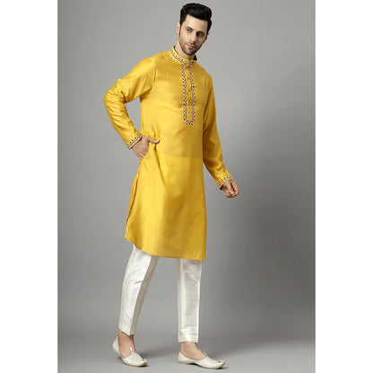 UTSAV FASHION Men Ethnic Motifs Kurta with Pant