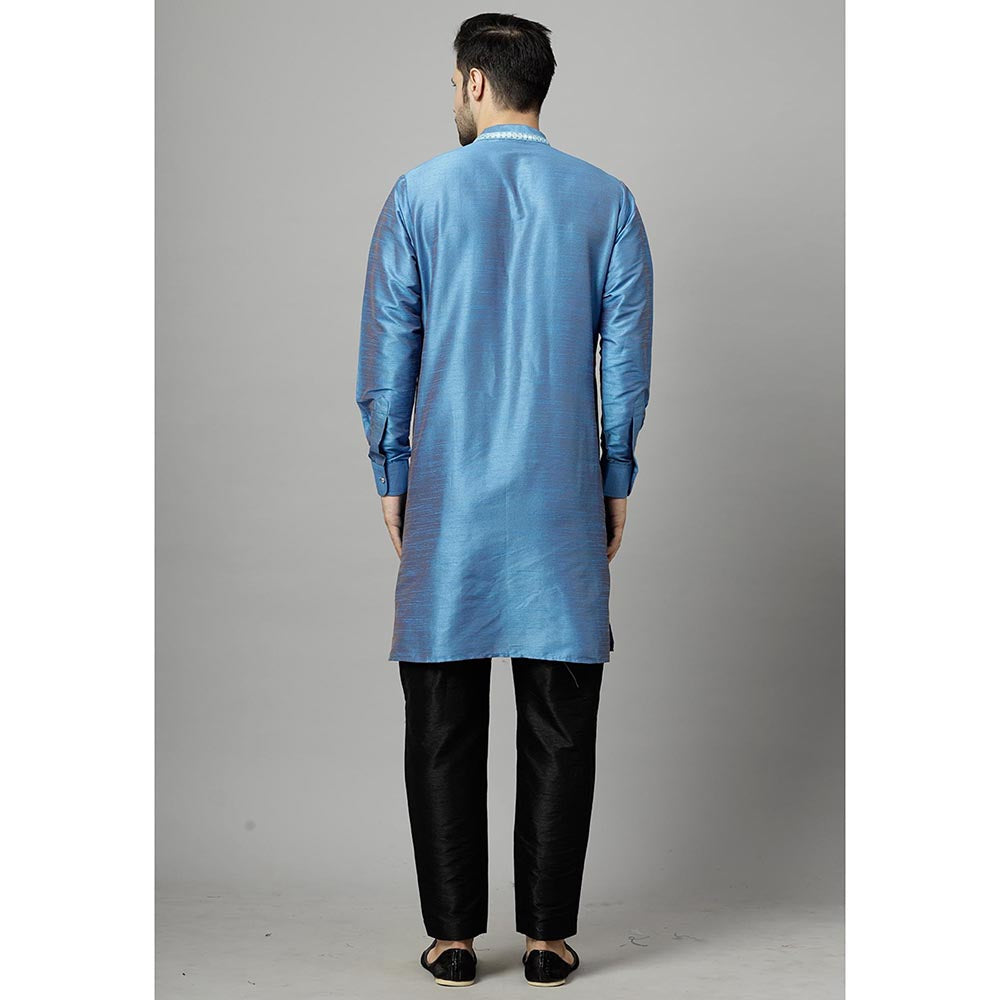 UTSAV FASHION Men Yoke Mirror Work Silk Kurta with Pant