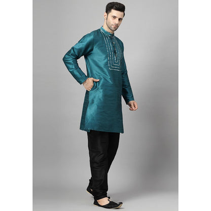 UTSAV FASHION Men Yoke Design Kurta with Churidar