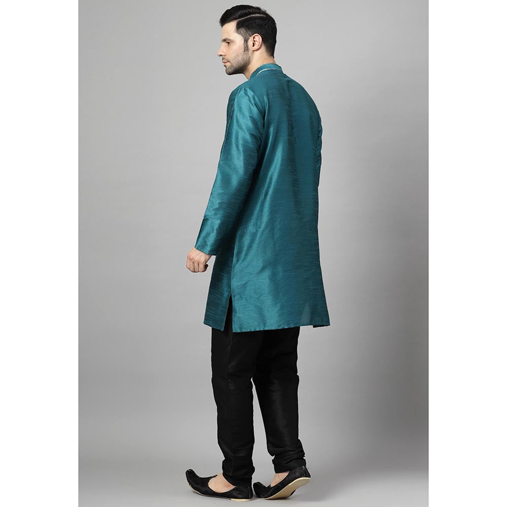 UTSAV FASHION Men Yoke Design Kurta with Churidar