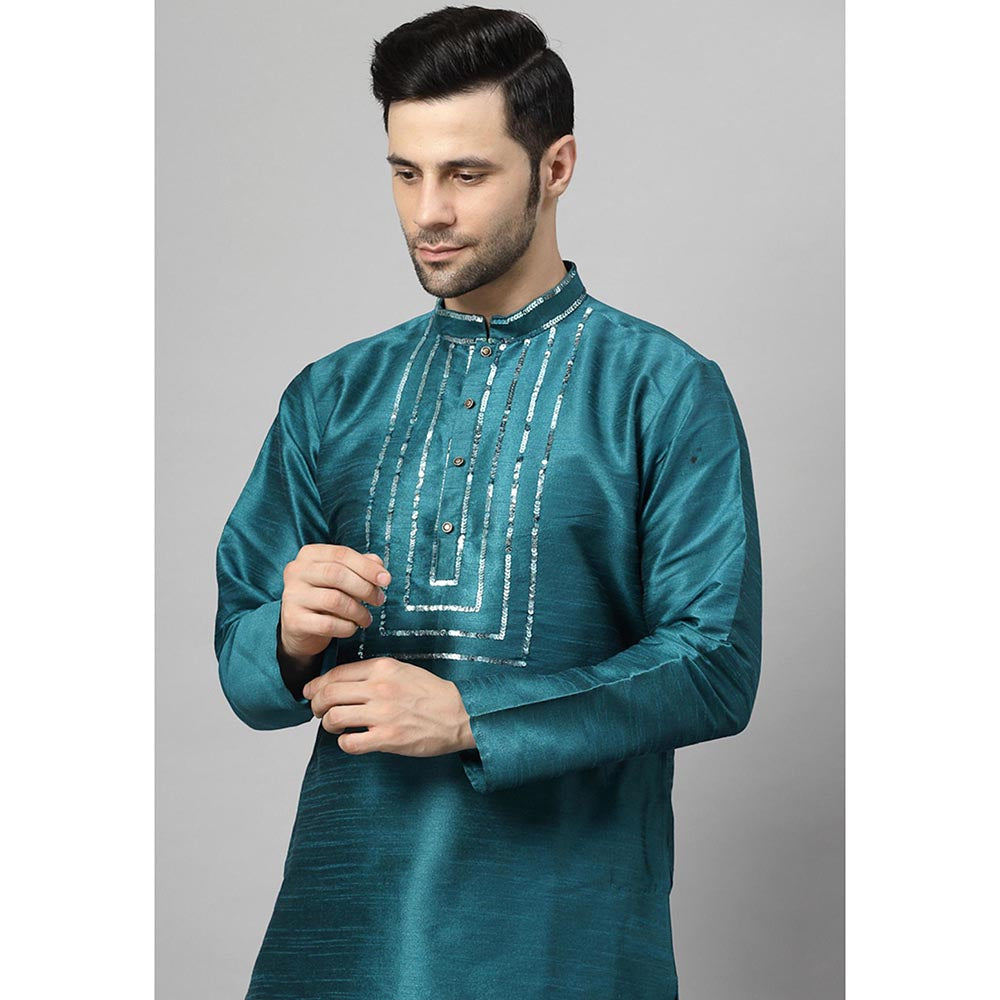UTSAV FASHION Men Yoke Design Kurta with Churidar