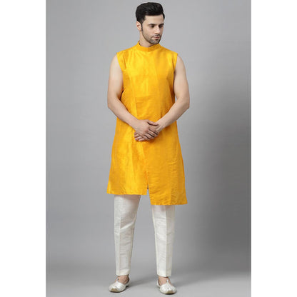 UTSAV FASHION Men Sleeveless Kurta and Pant