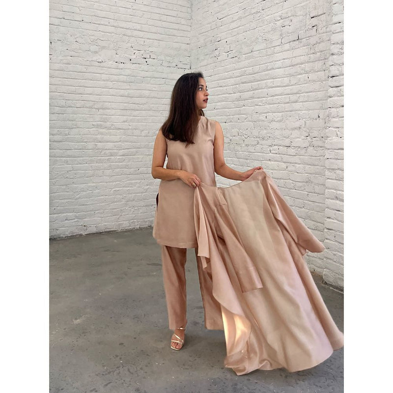 Vaaya The Waterfall Ensemble Kurti with Overlay and Pant- Champagne (Set of 3)