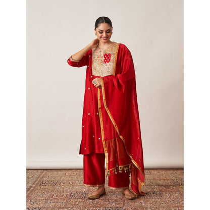 Vaaya The Sindoori Silk Chanderi Banarasi Kurta with Palazzo and Dupatta (Set of 3)