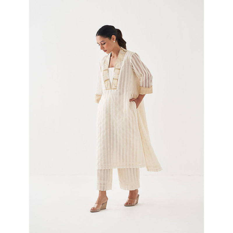 Vaaya The Chandani Silk Chanderi Ensemble With Woven Banarasi Kurta with Palazzo (Set of 2)