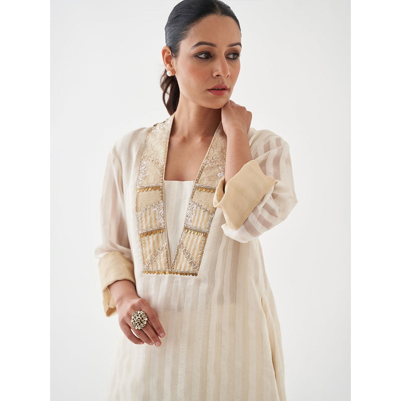 Vaaya The Chandani Silk Chanderi Ensemble With Woven Banarasi Kurta with Palazzo (Set of 2)