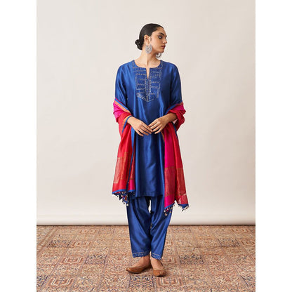 Vaaya Blue Pure Handwoven Silk Chander Kurta with Salwar and Dupatta (Set of 3)