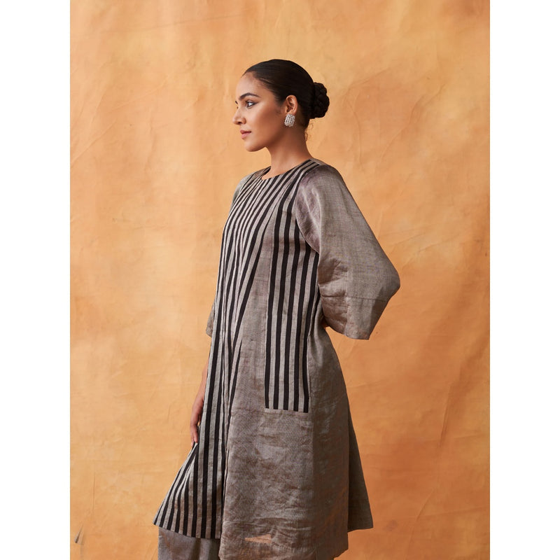 Vaaya Grey Striped Silk Tissue Chander Kurta with Pant (Set of 2)