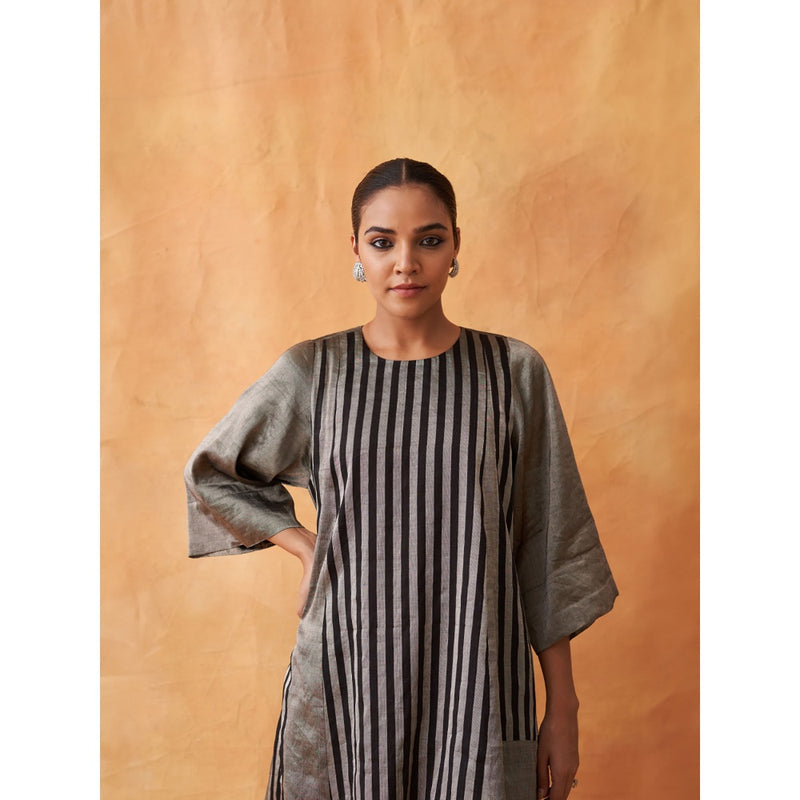 Vaaya Grey Striped Silk Tissue Chander Kurta with Pant (Set of 2)