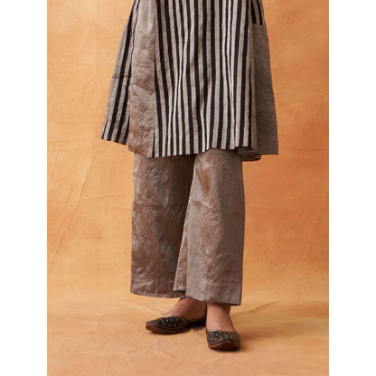 Vaaya Grey Striped Silk Tissue Chander Kurta with Pant (Set of 2)
