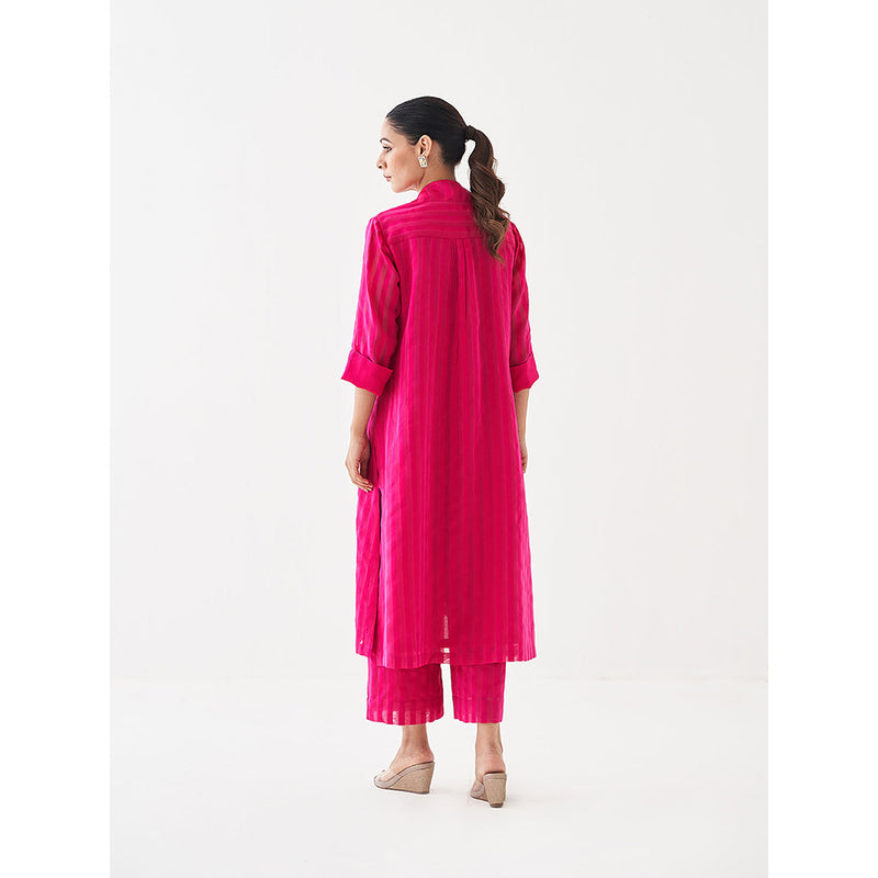 Vaaya Pink Pure Handwoven Silk Kurta with Pant and Scarf (Set of 3)