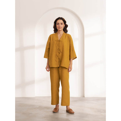 Vaaya The Gold Hour Hemp Co-Ord (Set of 2)
