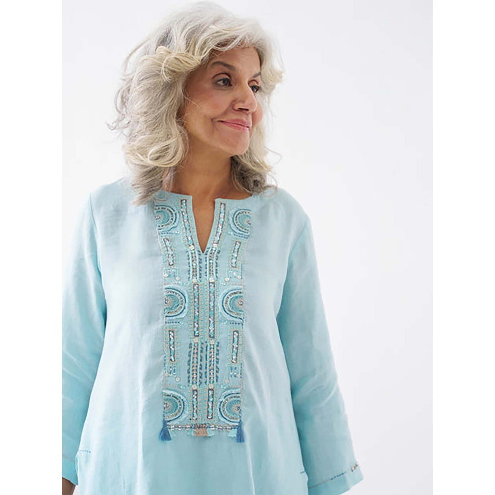 Vaaya Fresh Aqua Pure Linen Cut-Fray Handwork Kurta with Pant