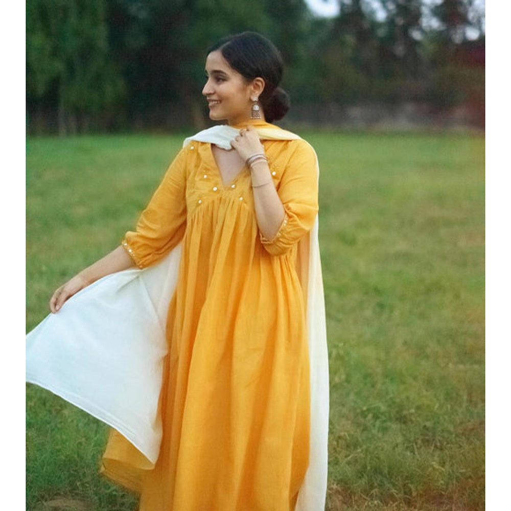 Vaaya Honey Yellow and Off-White Pure Mulmul Dupatta with Handmade Tassels