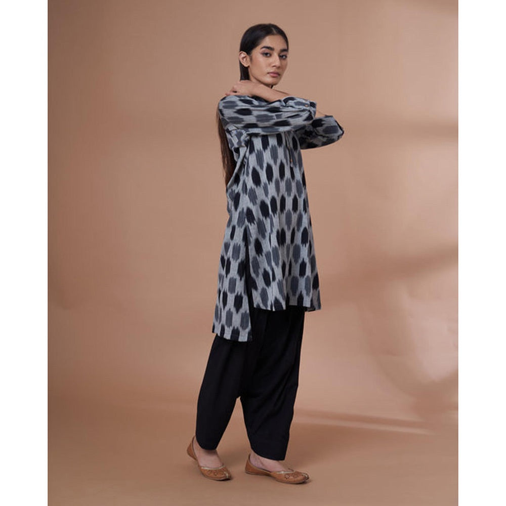 Vaaya Black Handwoven Cotton Salwar